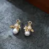 Pendientes Cuadrados de Perlas Estilo Nuevo Coreano 2025 para Mujer, Lujo Ligero, Pendientes de Botón Geométricos Versátiles, Accesorios de Oreja Populares al por Mayor