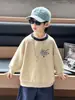 Sudadera para niño, nuevo estilo otoño 2026, top de manga larga para niño para otoño, ropa exterior, conjunto de otoño con estampado de letras de dibujos animados para bebé niño