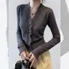 Top de alta gama, suave y elegante, estilo francés para mujer, invierno 2026, con diseño de borde deshilachado, adecuado como capa interior o para llevar por fuera.