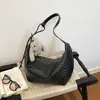 Bolso tejido de patrón vintage, bolso de axila casual de alta estética, nuevo modelo de verano 2026, bolso cruzado de color liso estilo coreano de nicho