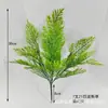 Parede de plantas simuladas planta verde crisântemo flor de grama arranjo de flores combinando vaso decorativo grama artificial 7 ramos 35 tufos de grama artificial de plástico
