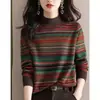 Suéter de punto retro a rayas de cuello alto medio, una prenda básica elegante y versátil para mujer, perfecta para otoño e invierno, y diseñada para hacerte lucir más joven.