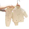 Chaqueta de Algodón para Bebé Otoño e Invierno Acolchada Grosor Medio Ropa de Algodón para Bebé 40g Ropa de Algodón para Recién Nacido Conjunto de Pantalones de Cintura Alta Ropa Exterior Top