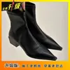Novas Botas Martin de Salto Grosso Bico Fino Estilo Coreano Outono/Inverno 2025 para Mulheres, Botas Curtas Slim Confortáveis Estilo Francês Retro