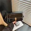 Bolsa Transversal de Alto Padrão Transfronteiriça 2026 Novo Estilo Bolsa Baguete Bolsa de Mão Bolsa de Braço Bolsa de Ombro Estilosa para Viagem de Menina