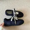 Zapatillas de entrenamiento blancas estilo ballet para mujer, nueva colección de otoño 2026, ligeras y transpirables, zapatillas casual versátiles