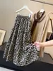 Falda Retro con Estampado de Leopardo para Mujer para Principios de Otoño, de Cintura Alta, Línea A Adelgazante, Elegante y Versátil, Cintura Elástica, Dobladillo Acampanado, Falda Larga que Cubre la Cadera
