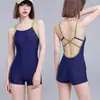 Traje de banho de peça única de corrida para mulheres, novo estilo 2026, toque de alta qualidade, para piscinas, treinos, fontes termais, decote baixo, cobre bem os glúteos