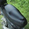 Capa de Almofada para Carro Elétrico Protetor Solar Impermeável Couro à Prova de Chuva Pedal de Moto Capa de Assento Espessada Universal para Quatro Estações