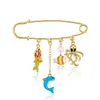 Broche Desenho Animado Estilo Japonês Fofo Elementos do Oceano Peixe Pequeno Golfinho Borla Alfinete de Roupa Fixador de Cós Anti-exposição