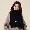 Bufanda Pequeña de Punto de Color Sólido Mezcla de Lana para Mujer Invierno Estilo Coreano Modelo Básico Versátil para Estudiantes Parejas Bufanda Versátil para Hombre