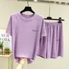 Camiseta de Seda de Gelo de Manga Curta para Mulheres Verão 2026 Novo Estilo Solta Casual Gola Redonda Conjunto Fino Slimming Visual Cor Lisa Conjunto de Duas Peças