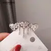 Pinza para el pelo estilo ins de mariposa con circonita para mujer, pinza lateral larga y elegante con borla de pedrería, versión coreana popular de pinza lateral para el pelo