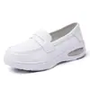 Zapatos de enfermera para mujer en stock, modelo de otoño, con amortiguación de aire, suela blanda, transpirables, cómodos para los pies, zapatos de trabajo para hospital, disponibles para venta al por mayor y dropshipping