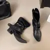 Diseño Original Botines Cortos de Piel de Vaca Plisada Estilo Western para Mujer Primavera 2026, Estilo Motociclista Adelgazante, Tacón Grueso, Punta Puntiaguda Negra Botas de Montura