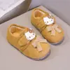 Sapatos Birkenstock com Forro de Fleece para Meninas Outono/Inverno 2025 Novo Estilo Sola Macia Antiderrapante Desenho Animado Sapatos de Princesa Quentes Casuais de Algodão