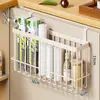 Estante de almacenamiento para cocina, organizador interior para puerta de gabinete, portarrollos de film transparente y bolsas, canasta colgante, organizador de pared para jengibre, ajo y especias