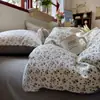 Conjunto de Cuatro Piezas de Algodón Puro Floral Pequeño Estilo Retro, Conjunto de Tres Piezas de Algodón y Lino de Gasa de Doble Capa con Estampado Coreano Estilo Ins para Dormitorio