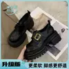 Zapatos de cuero para mujer de suela gruesa, tacón grueso, estilo británico, colección nueva 2026, versátiles y que realzan la altura, mocasines negros para mujer