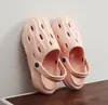 Zapatos con Agujeros para Uso Exterior para Hombre Verano 2024 Nuevos Zapatos Deportivos Chanclas Sandalias Antideslizantes para Conducir para Hombres y Mujeres