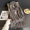 Novo Cachecol Lenço de Comércio Exterior Imitação de Caxemira Outono e Inverno Quente Versátil com Padrão Pied-de-Poule e Franjas para Mulheres