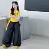 Conjunto de Verão para Meninas 2026 Novo Casual Estilo Coreano para Crianças Médias e Mais Velhas Conjunto de Calça de Renda de Manga Curta Off-the-Shoulder com Letras