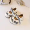 Zapatos de Cuero para Niñas 2026 Primavera Nuevos Estilo Coreano Moda para Niñas Remaches Lazo Zapatos Bajos de Princesa