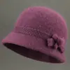 Sombrero de Lana de Ala Ancha para Mujer Otoño/Invierno Cálido con Piel de Conejo a Prueba de Frío para Exteriores para Madres y Abuelas de Mediana Edad y Mayores con Gorro de Punto de Forro Polar Adicional
