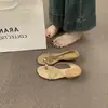 Sandalias de cuña tipo tanga minimalista estilo coreano First Encounter para mujer, primavera/verano 2026, tira cruzada con hebilla metálica, versátiles para ir al trabajo