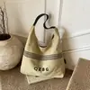 Nova Coleção Outono Início Estilo High-Appearance Retro Nicho Relaxado Listrado Carta Bolsa Tote para Mulheres, Bolsa Transversal Leve para o Dia a Dia