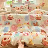 Colección nueva 2026: Juego de ropa de cama de cuatro piezas de terciopelo de leche, grueso y forrado de felpa, con estampado fresco y delicado, amigable con la piel y suave, adecuado para habitaciones de dormitorios