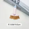 Lindo colgante de accesorio de felpa de escoba, accesorio para el cabello, accesorio de decoración para ropa y bolsos, llavero de escoba de dibujos animados para barrer la mala suerte