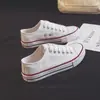 Zapatos de lona blancos de caña baja con suela gruesa para aumentar la altura, con diseño de grulla de almohada, para estudiantes mujeres, zapatillas blancas versátiles, versión coreana, zapatos casuales estilo Harajuku