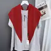 Cachecol Triângulo de Lã Merino Feminino Tricotado em Lã com Recortes Literário de Alta Qualidade Macio Cachecol Moderno e Elegante