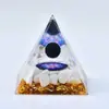 Fábrica de artesanías para decoración de escritorio de oficina en casa con grava de pirámide de cristal de resina epoxi de comercio exterior transfronterizo
