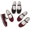 Opción PopularZapatos de Tela Old Beijing con Suela de Goma de Lanzamiento Reciente para Mujer, Zapatos Bordados Hechos a Mano, Zapatos de Mamá