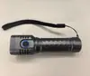 Linterna portátil impermeable LED de alto brillo iluminación de emergencia para exteriores a prueba de inundaciones linterna recargable para el hogar