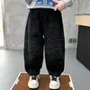 Jeans de Moda de Primavera para Niños con Pedrería 2026 Nuevos Elegantes Pantalones Curvos de Corte Holgado para Niños Pantalones de Moda para Niños Pequeños