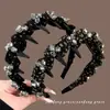 Diadema de lunares con pedrería estilo coreano con dientes para un agarre antideslizante, un accesorio para el cabello de alta gama y versátil que realza tu apariencia y hace que tu rostro se vea más pequeño.