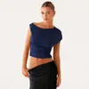 Camiseta Corta Asimétrica de un Solo Hombro Estilo Europeo y Americano Moda Puro Deseo con Elementos de Diseño, Top Base Ajustado Fruncido Chica Picante para Mujer