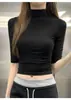Estilo elegante e sofisticado, gola alta discreta, camiseta de manga média para mulheres, adequada para verão e primavera, corte justo, mangas de três quartos, pode ser usada como camada interna ou base