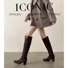 Salto grosso bico redondo salto escondido botas de cavaleiro botas western femininas 2026 outono inverno nova chegada botas de camurça emagrecedoras botas de cano alto
