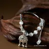 Accesorios de fotografía de joyería de madera natural, adornos decorativos de madera de estilo chino vintage para sesión de fotos de pulseras de jade