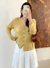 Suéter básico de punto elegante con cuello en V para mujer de talla grande, colección otoño 2026, para mujeres con curvas, top de estilo suave, prenda exterior para mujer