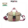 Bolso bandolera versátil para caminar, bolso de hombro simple de color liso con solapa, logo personalizado, bolsa para teléfono de ropa de trabajo deportiva, universal