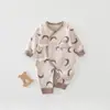 Roupa Elefantinho Provocando Nuvem Ding Lua Borboleta para Recém-Nascido Bebê Quatro Estações Roupa Borboleta Algodão Puro Macacão Pós-Parto