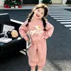 Conjunto Feminino Estilo Coreano Novo para Primavera e Outono 2026: Conjunto Duas Peças com Moletom de Manga Longa Estampado em Nuvem e Calça Jogger