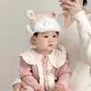 Sombrero de Dibujos Animados Estilo Lei Feng Coreano Lindo Súper Lindo para Bebé Cálido Cortavientos Protección para Orejas Sombrero de Punto para Niños Otoño e Invierno