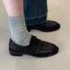 Mocasines Británicos de Velcro para Mujer 2026 Otoño Nuevo Retro Commute Zapatos Pequeños de Cuero Tacón Grueso Suela Suave Zapatos de Commute