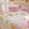 Juego de ropa de cama de cuatro piezas de algodón puro de Cinnamoroll para niños, funda de edredón, sábana, sábana bajera, faldón de cama, para dormitorio de niñas, juego de tres piezas